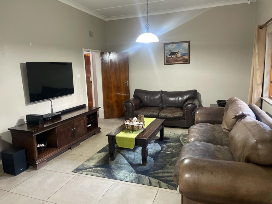 4 Bedroom Property for Sale in Dan Pienaar Free State